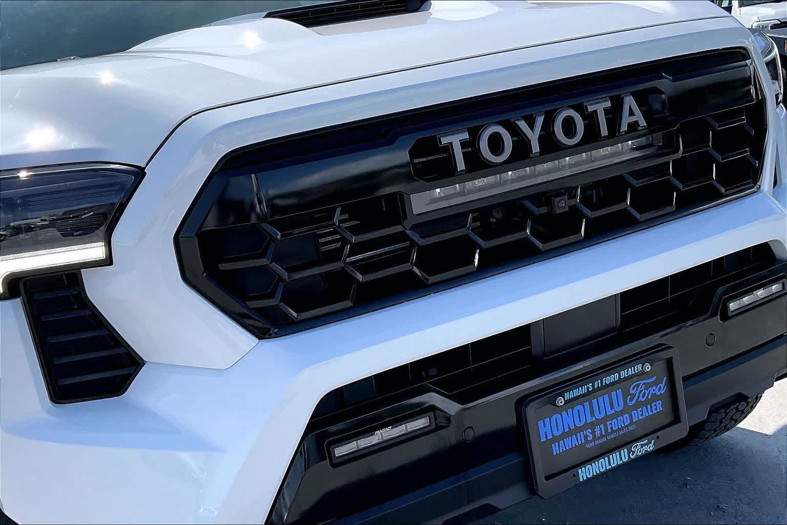 Used 2026 Toyota Tacoma TRD Pro AWD/4WD image 33