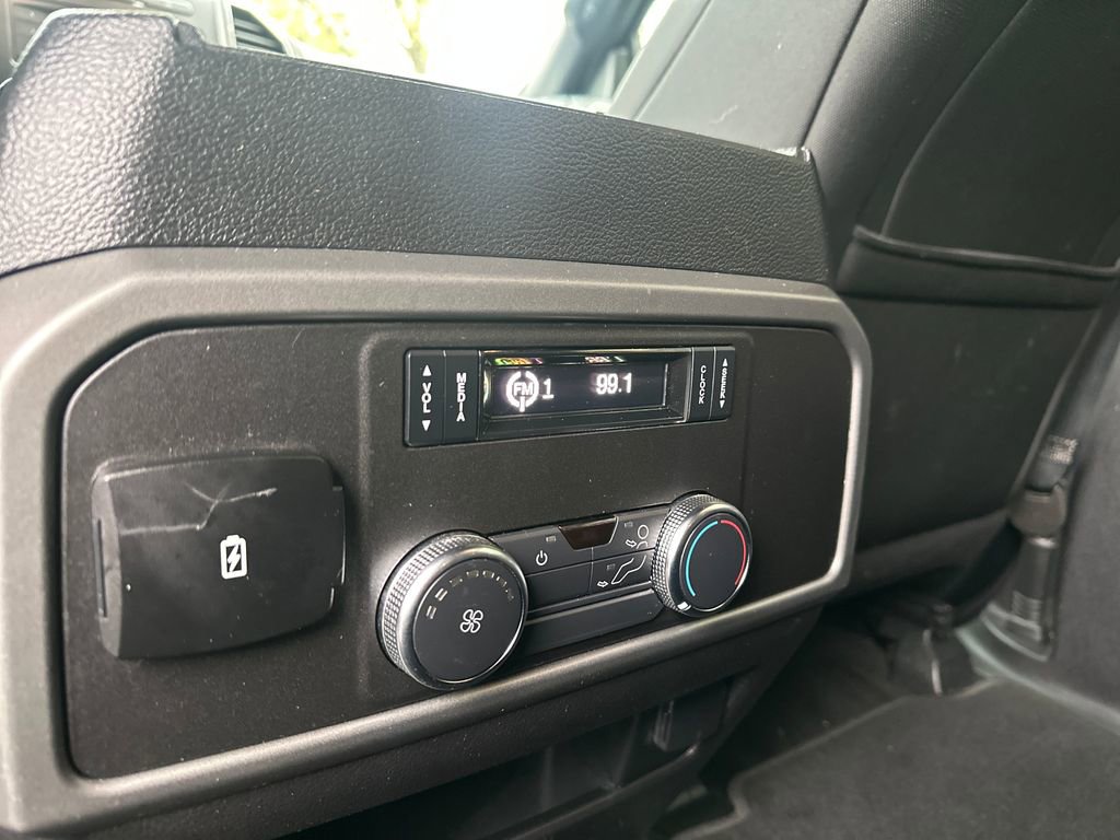 Used 2018 Ford Expedition XLT AWD/4WD image 14