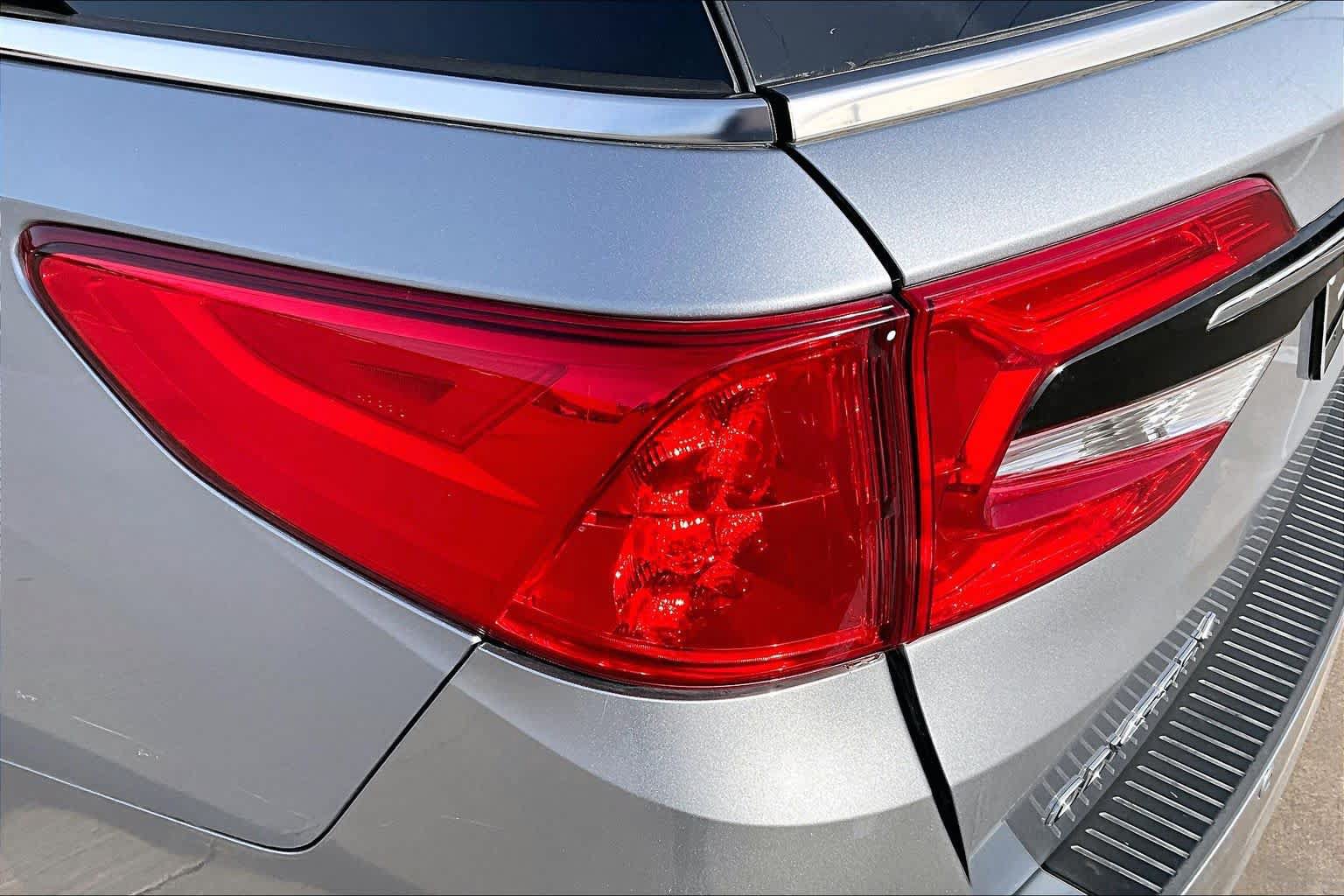 Certified 2024 Honda Odyssey Elite image 28