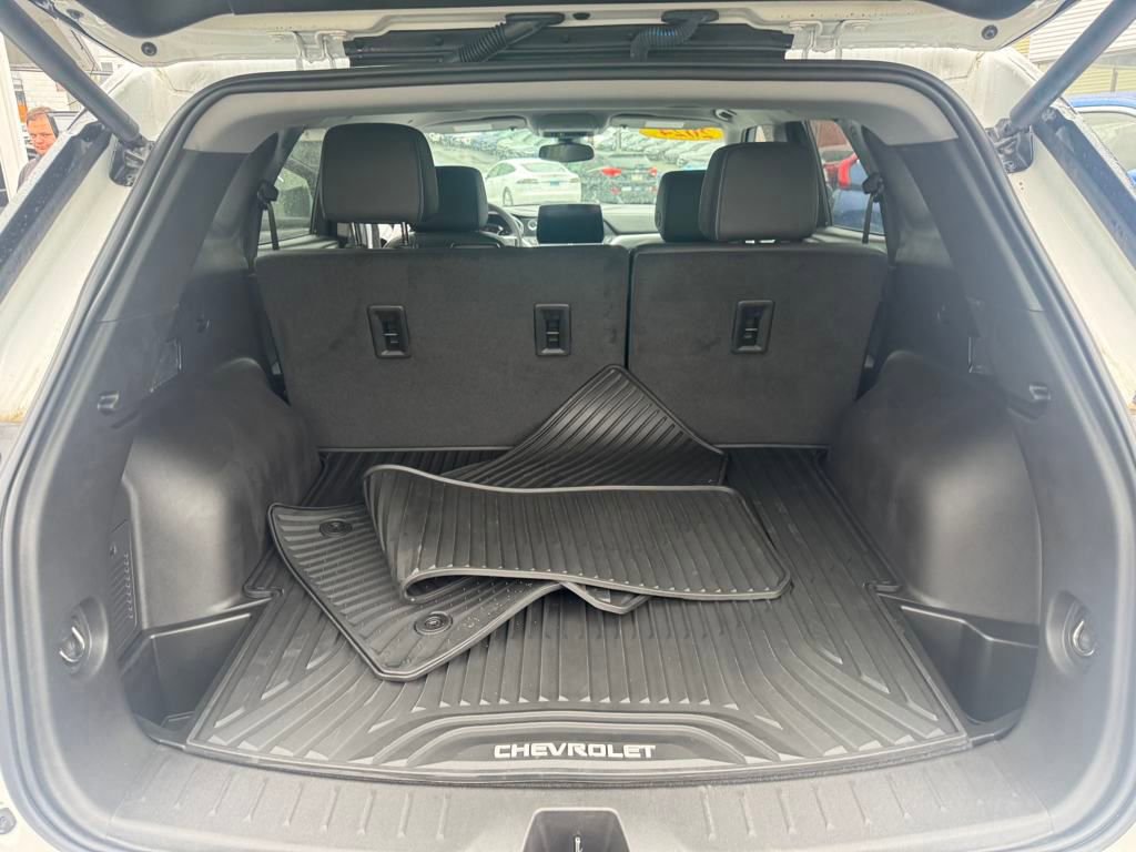 Used 2024 Chevrolet Blazer LT image 11