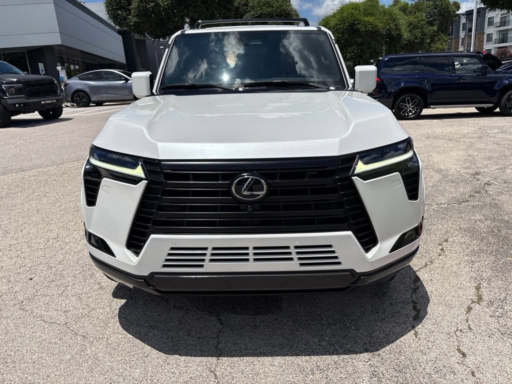 Used 2024 Lexus GX 550 w/ Cold Area Package AWD/4WD image 8