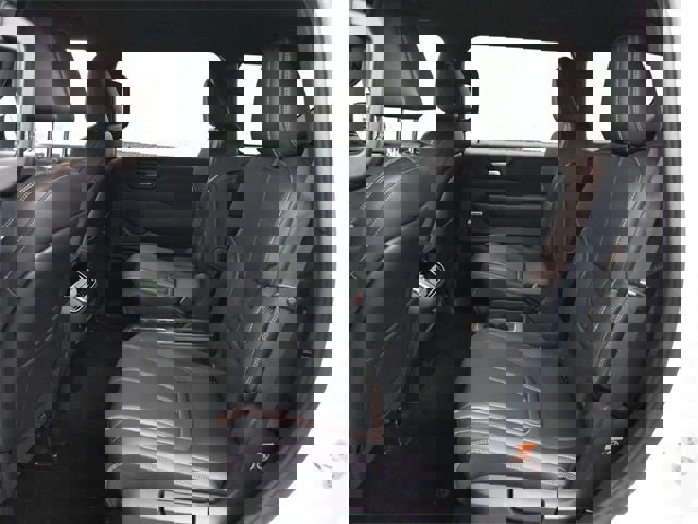 New 2026 Nissan Armada SL image 35