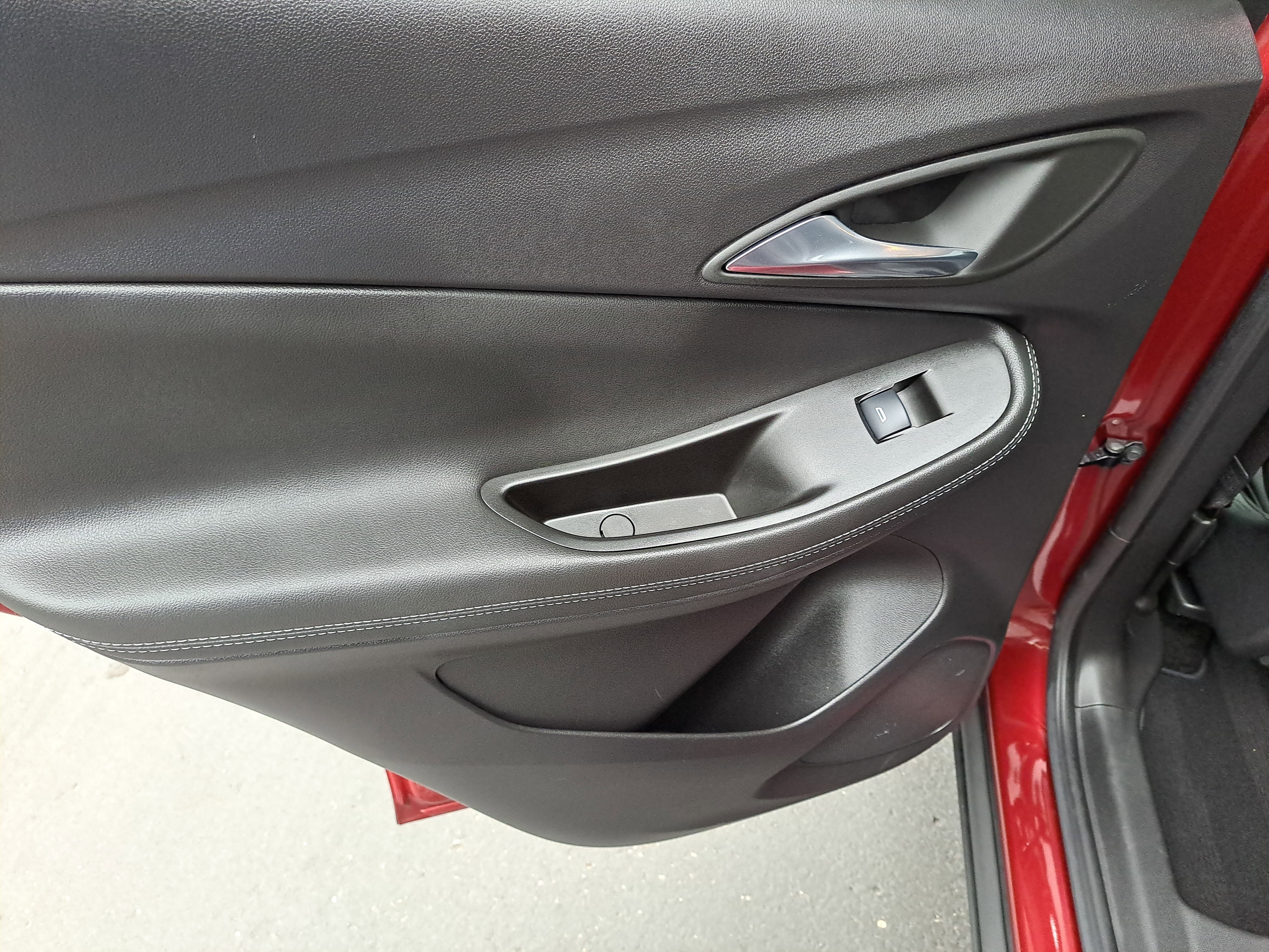 Used 2023 Buick Encore GX Preferred w/ Cold Weather Comfort Package image 10