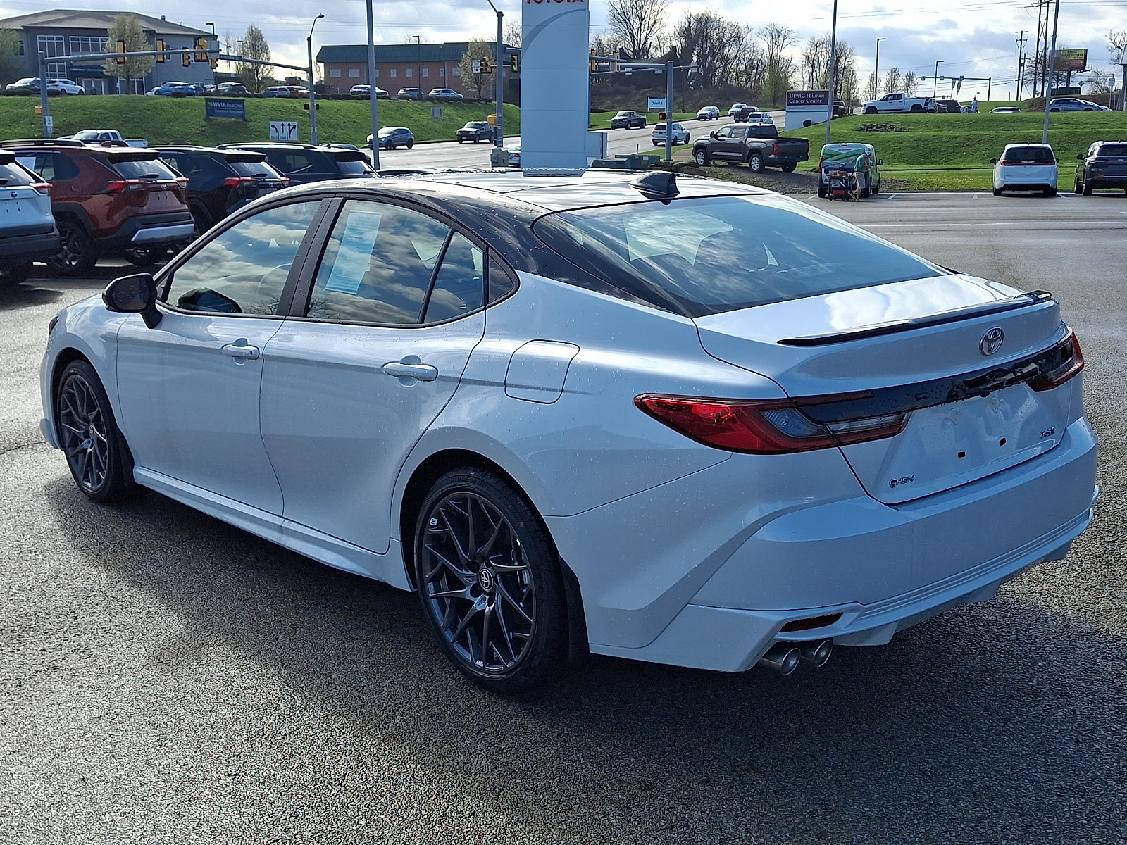 Used 2026 Toyota Camry XSE image 4
