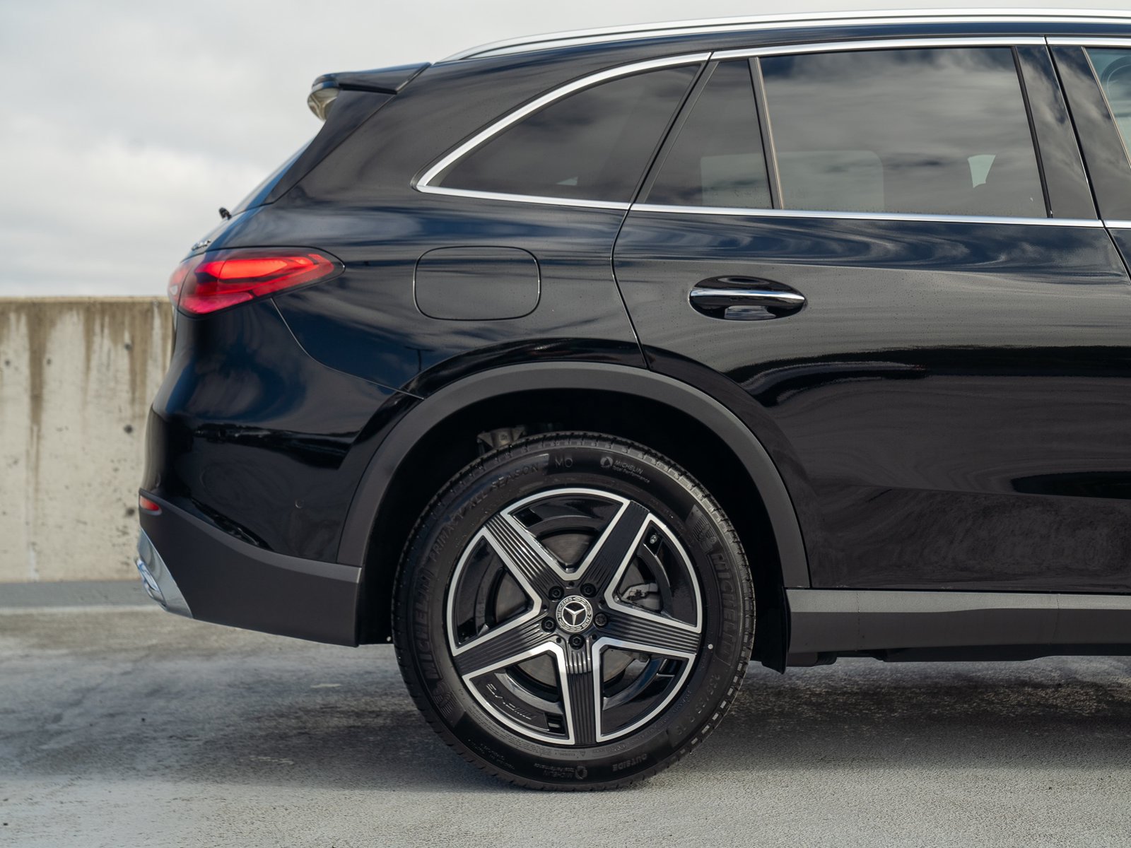 Certified 2026 Mercedes-Benz GLC 300 4MATIC image 14