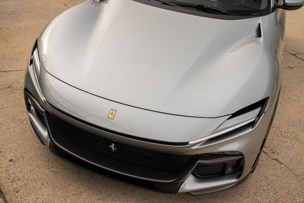 Used 2024 Ferrari Purosangue AWD/4WD image 10