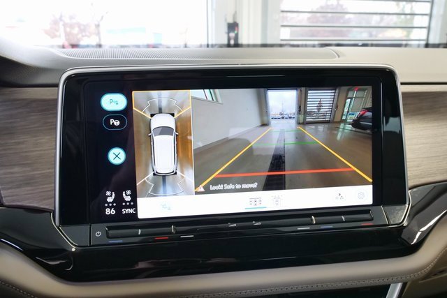 New 2026 Volkswagen Atlas SEL Premium R-Line image 25