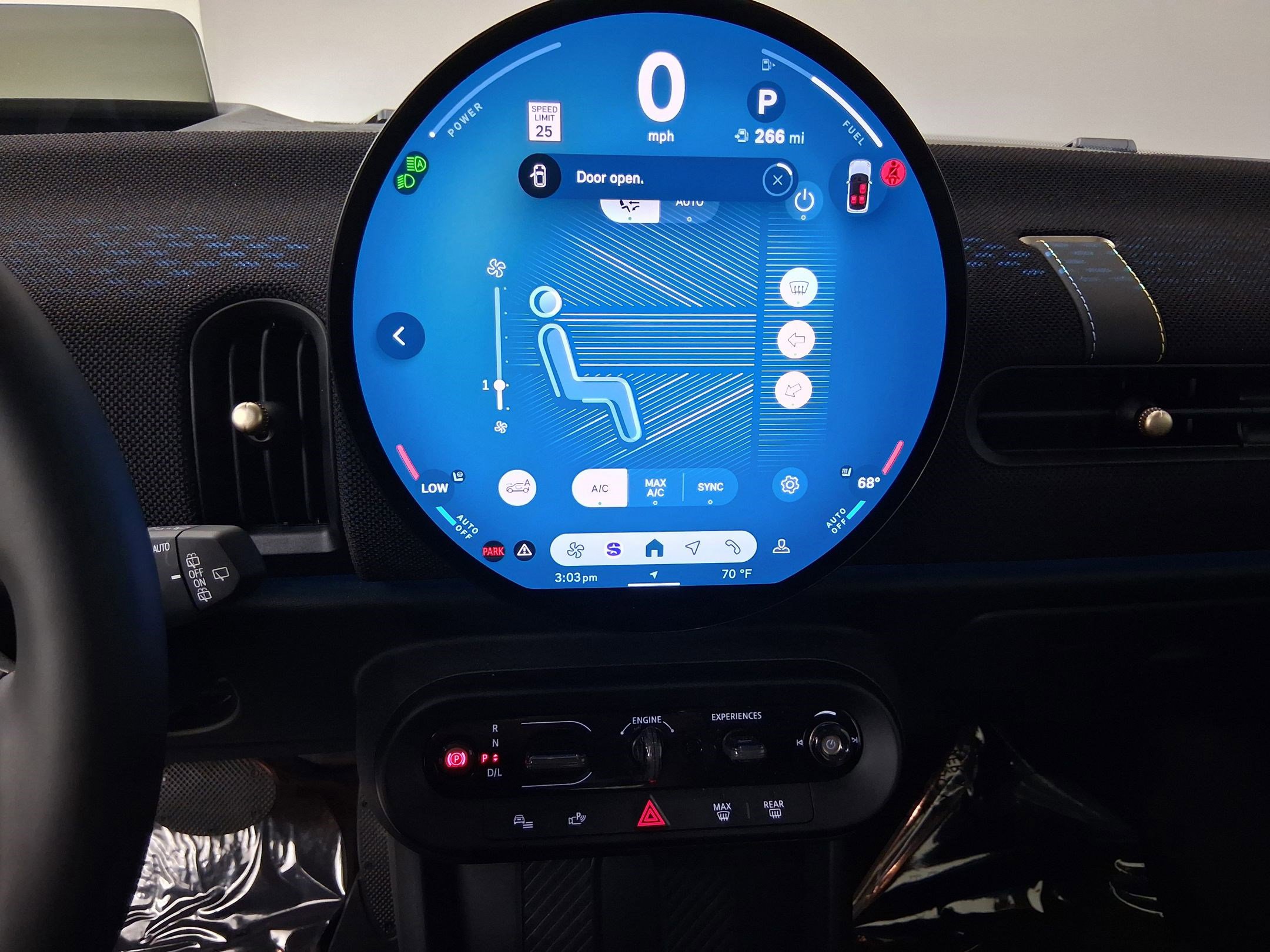 Used 2025 MINI Cooper 2-Door Hardtop image 21