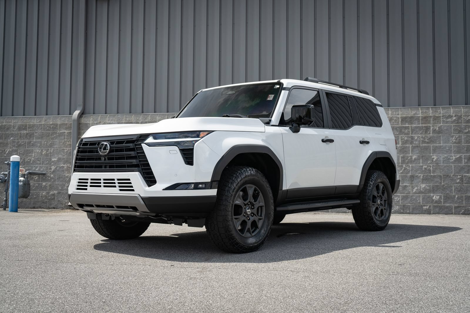 Used 2025 Lexus GX 550 AWD/4WD image 9