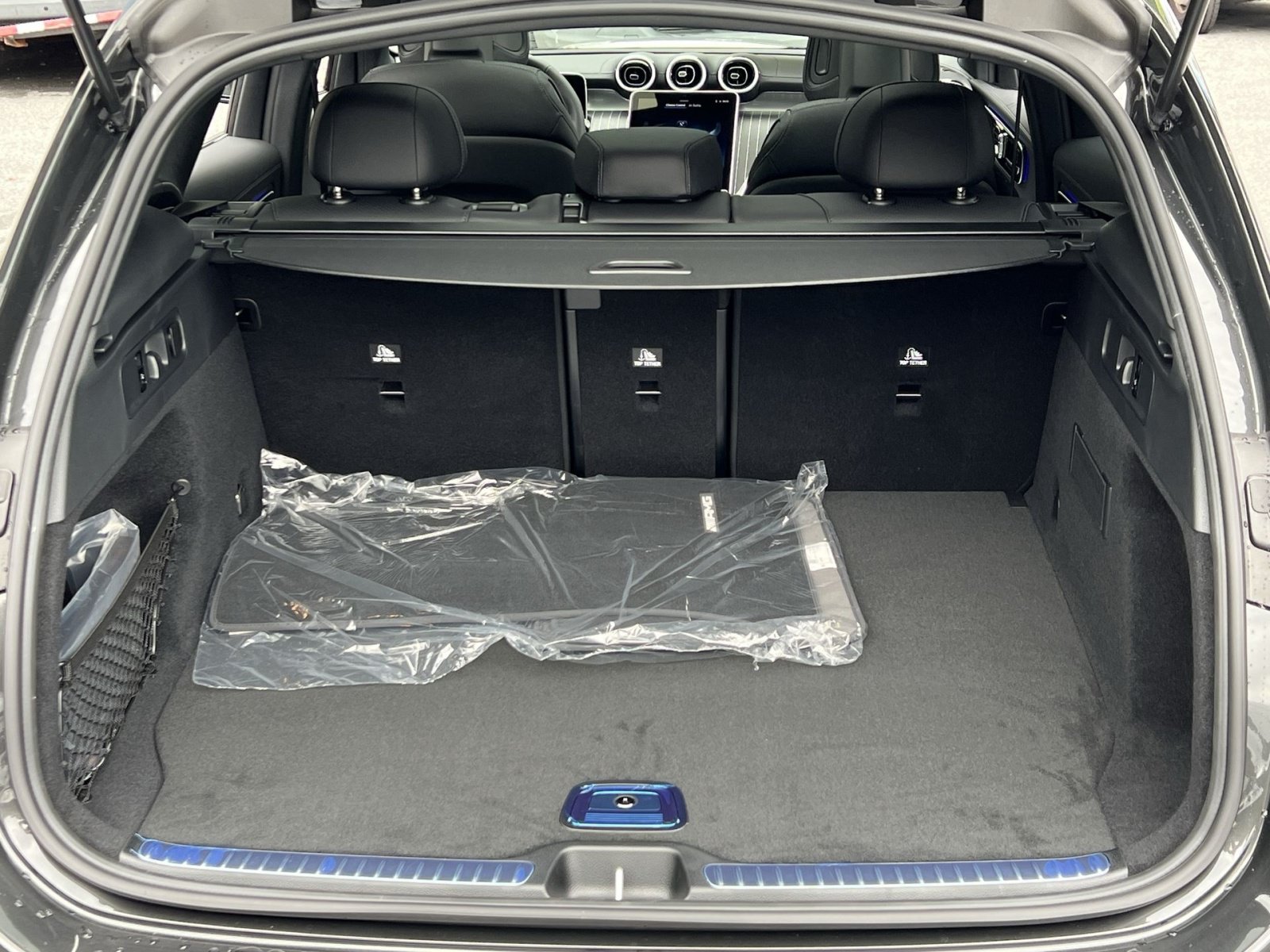 New 2026 Mercedes-Benz GLC 300 4MATIC image 31
