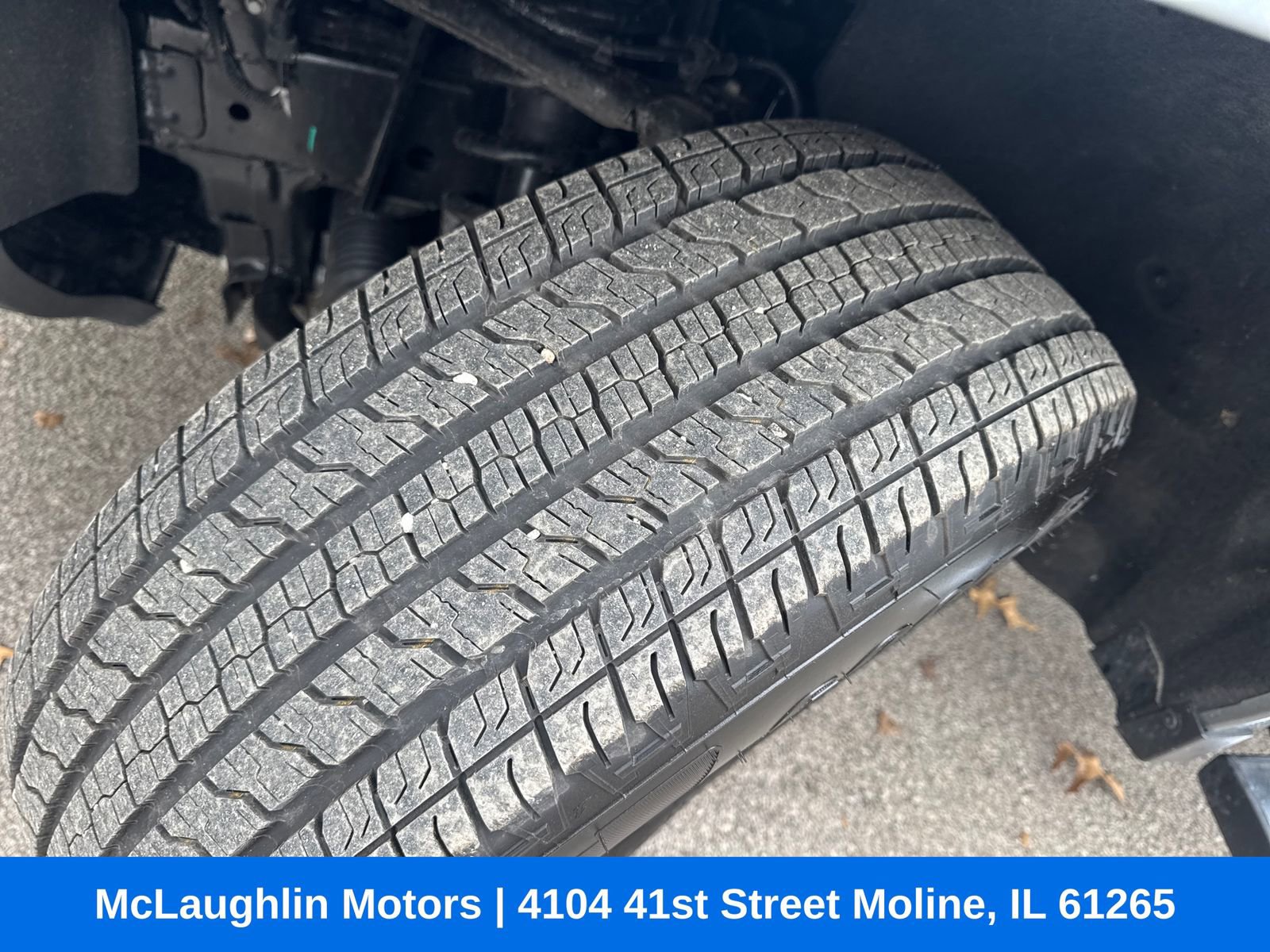 Used 2025 Chevrolet Colorado LT w/ LT Convenience Package image 27