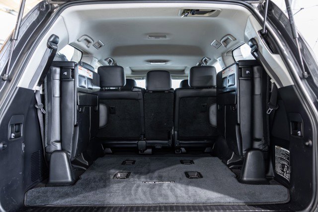 Used 2019 Toyota Land Cruiser AWD/4WD image 37