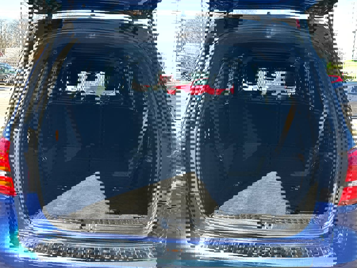 Used 2019 Mercedes-Benz GLS 63 AMG 4MATIC w/ AMG Night Styling Package image 14