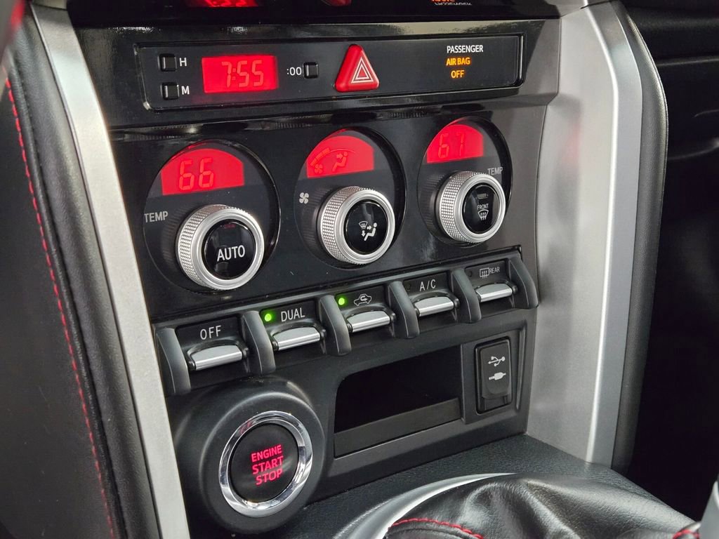 Used 2017 Subaru BRZ Limited w/ Popular Package #2 image 31