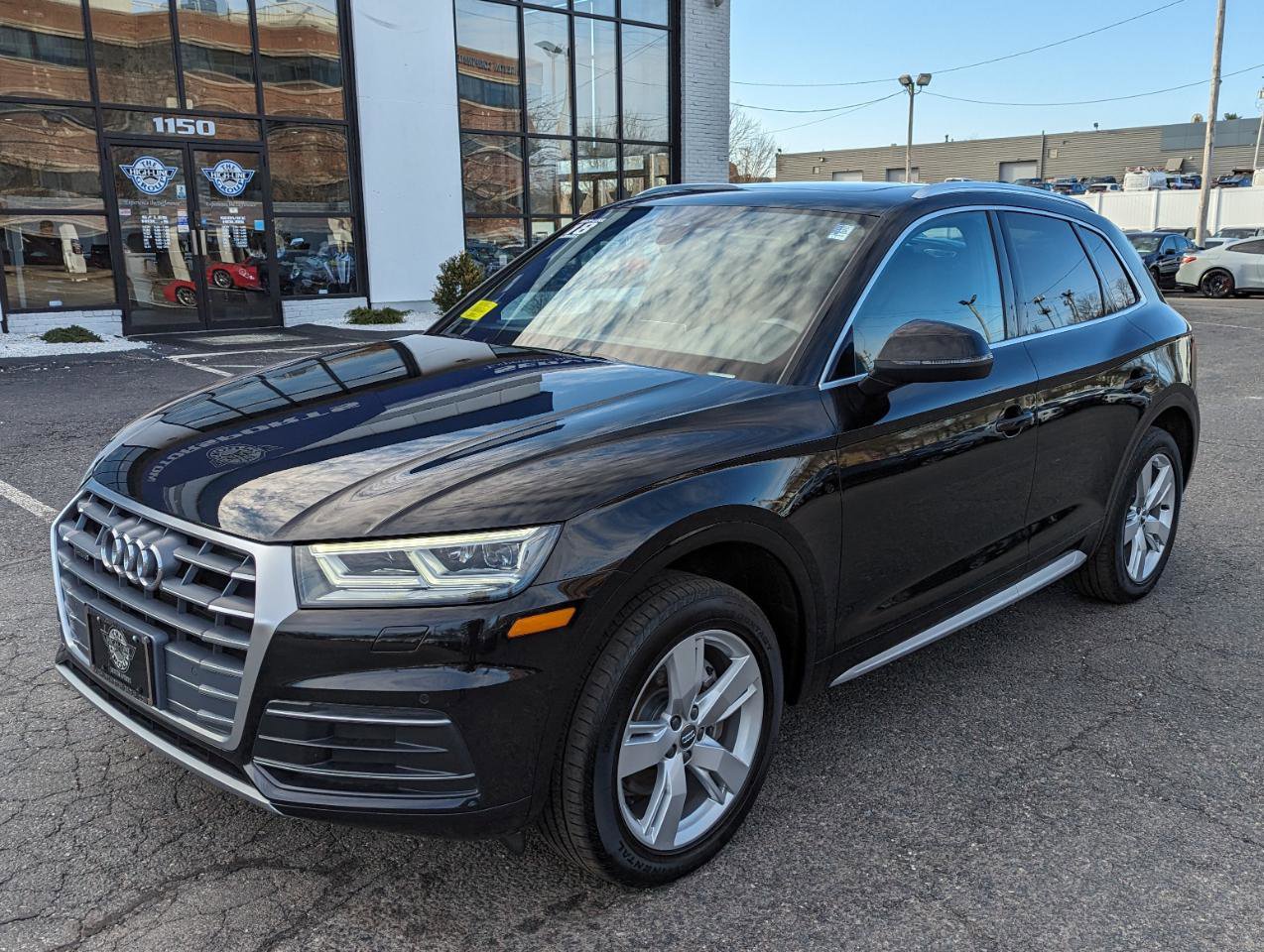 Used 2018 Audi Q5 2.0T Premium Plus w/ Premium Plus Package image 2