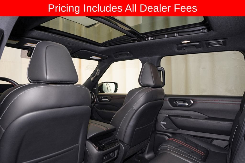 Certified 2025 Nissan Armada PRO-4X w/ Pro-4X Premium Package AWD/4WD image 10
