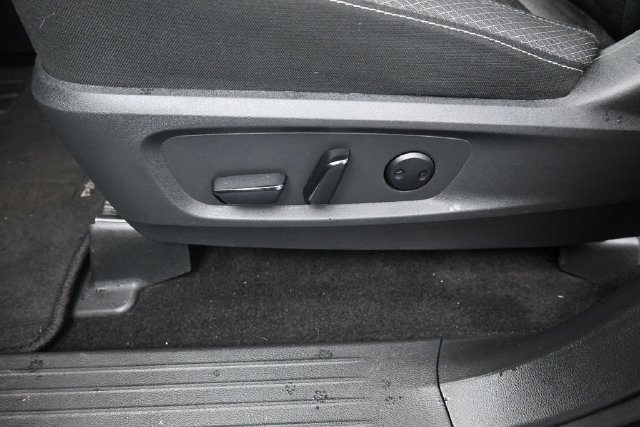 Used 2024 Nissan Pathfinder SV AWD/4WD image 21