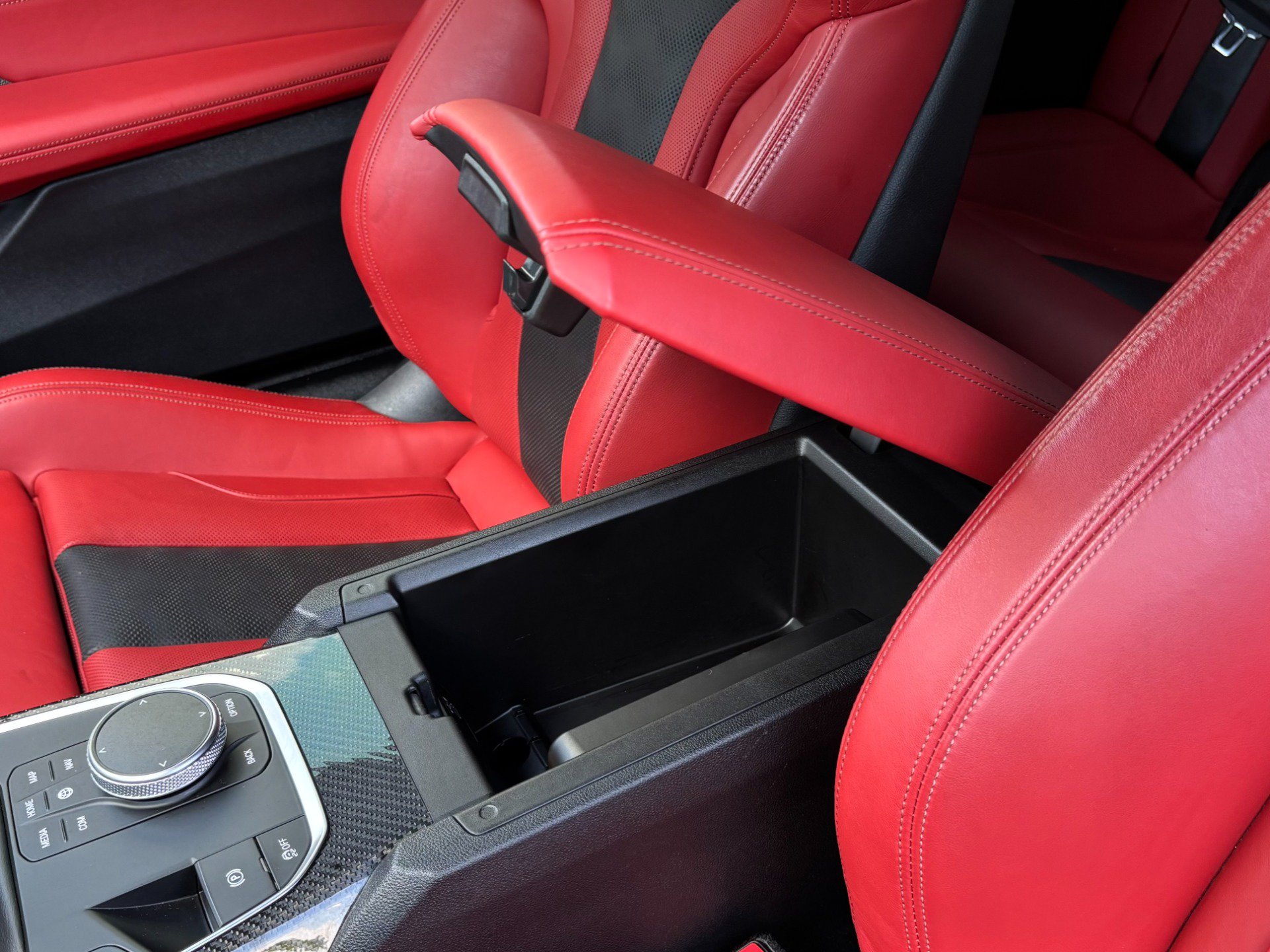 Used 2021 BMW M4 Coupe w/ Executive Package RWD image 48