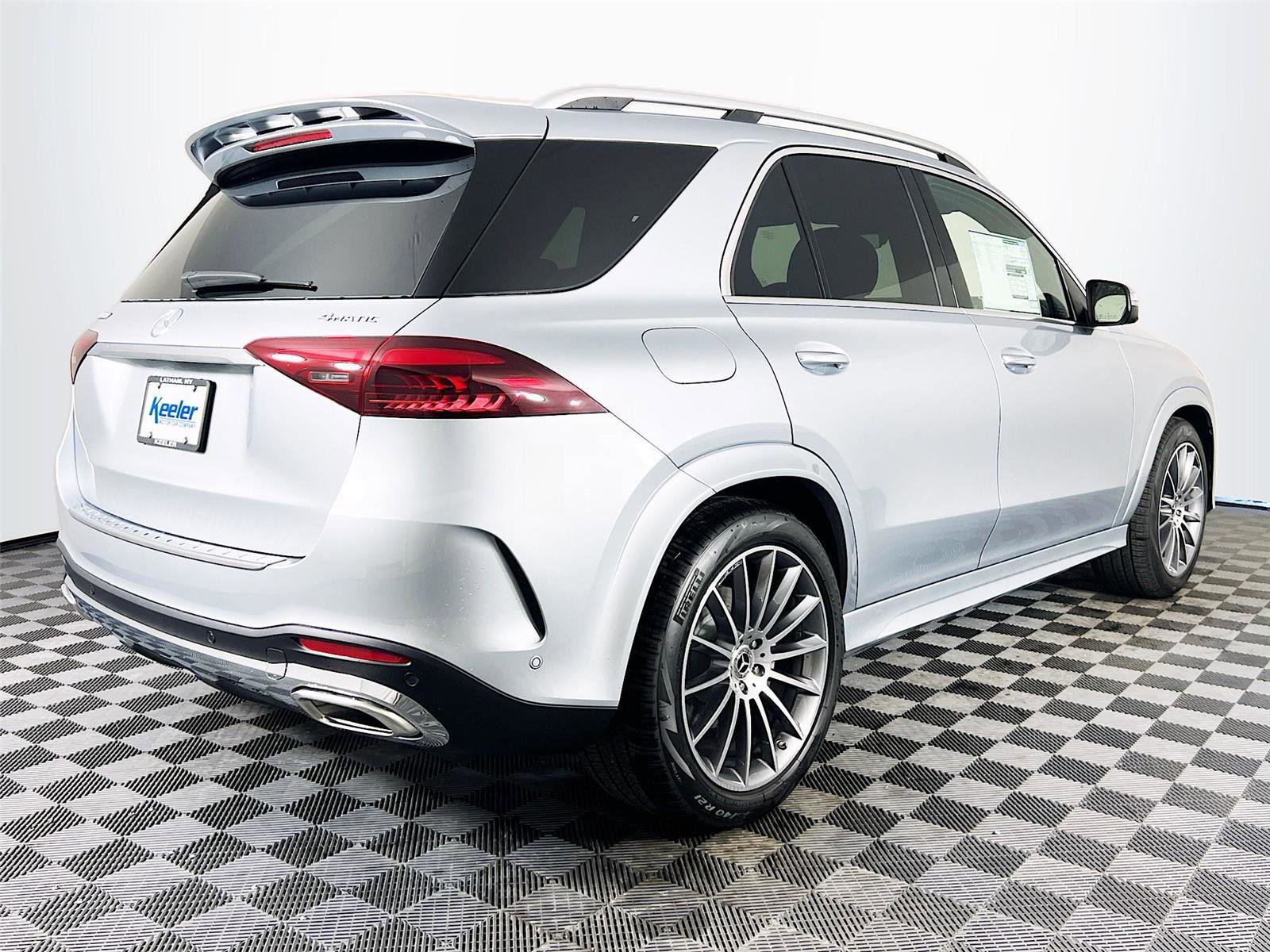 New 2026 Mercedes-Benz GLE 580 4MATIC image 6