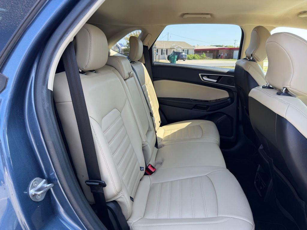Used 2018 Ford Edge SEL w/ Equipment Group 201A image 36