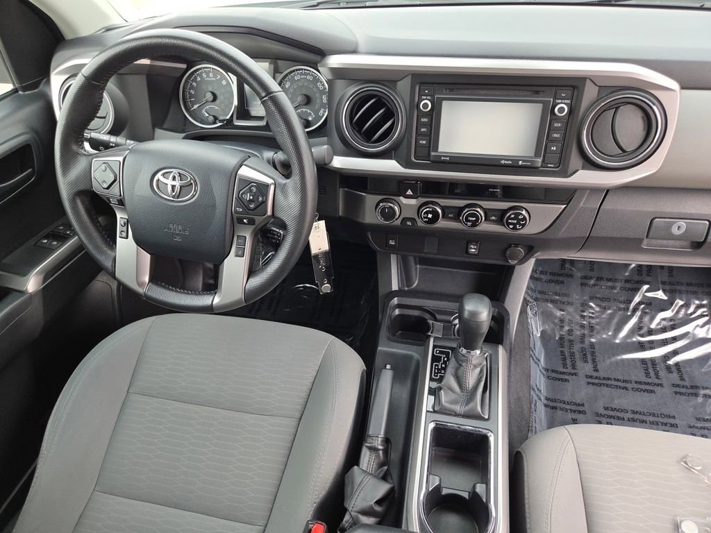 Used 2018 Toyota Tacoma SR5 image 33