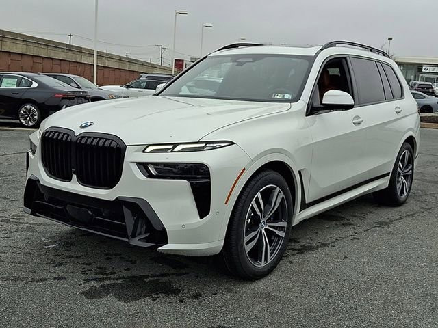 Used 2026 BMW X7 xDrive40i AWD/4WD image 2