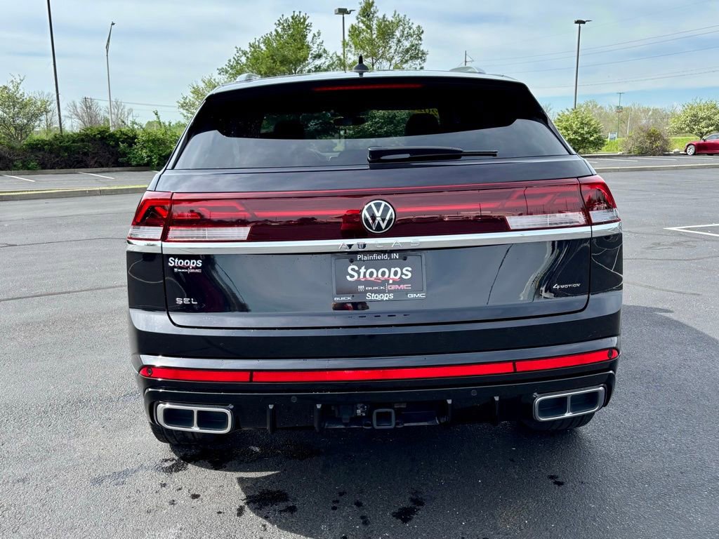 Used 2025 Volkswagen Atlas Cross Sport SEL Premium R-Line AWD/4WD image 6