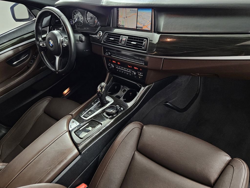 Used 2016 BMW 550i Sedan RWD image 33