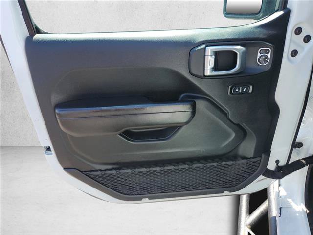 Used 2020 Jeep Gladiator Sport w/ Quick Order Package 23S AWD/4WD image 13