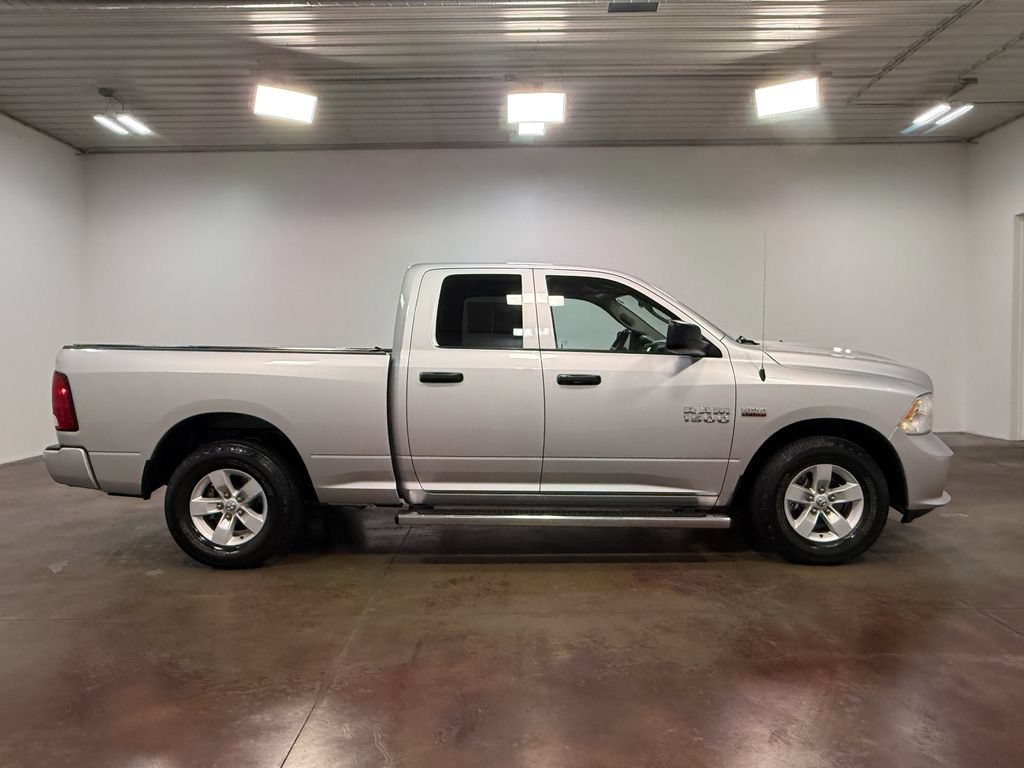 Used 2017 RAM 1500 Express RWD image 23