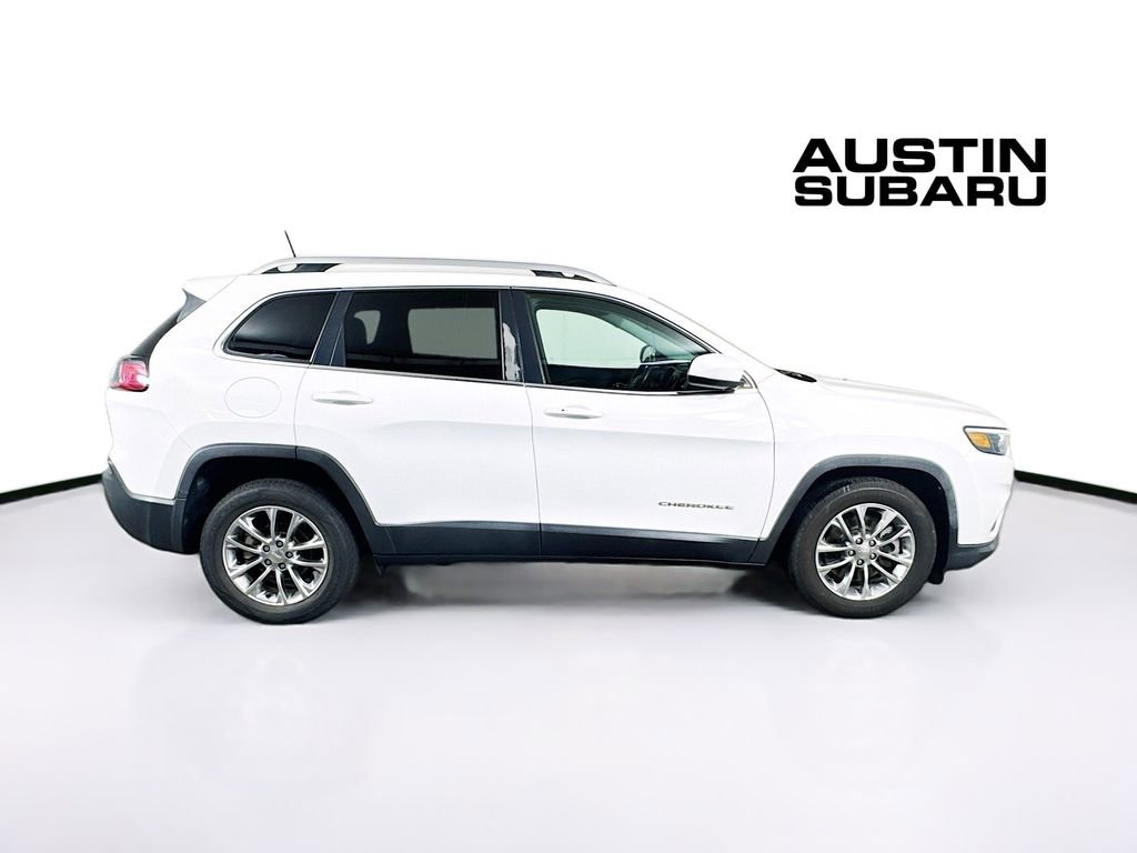 Used 2019 Jeep Cherokee Latitude Plus image 8