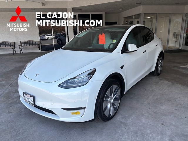 Used 2021 Tesla Model Y Long Range AWD/4WD image 7