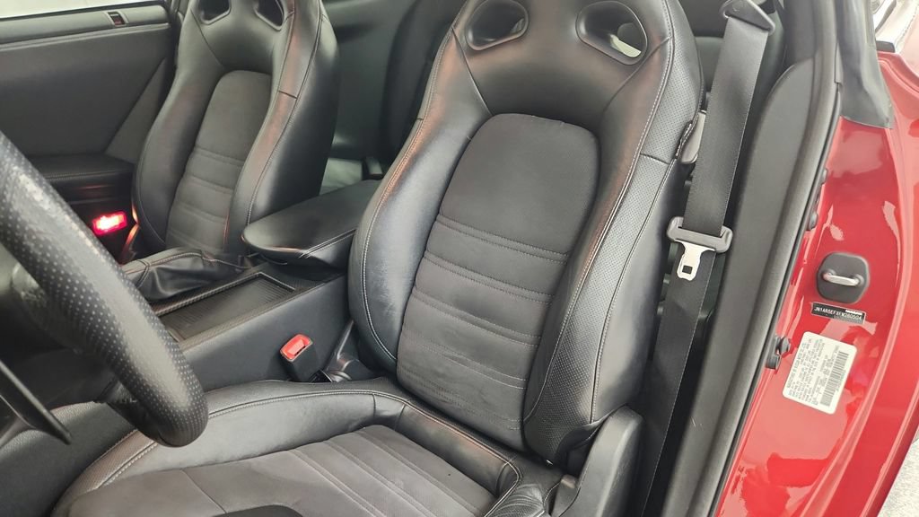 Used 2015 Nissan GT-R Premium AWD/4WD image 29