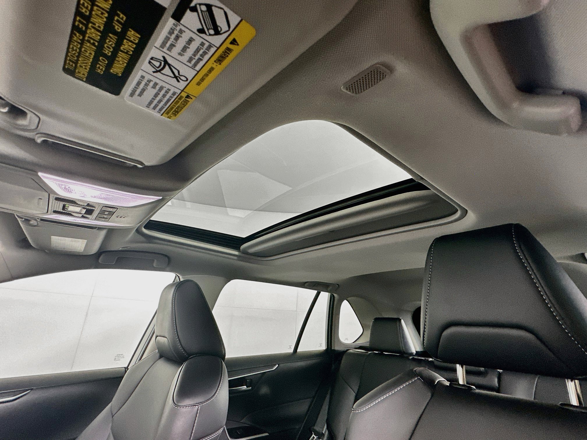 Used 2025 Toyota RAV4 XLE Premium FWD image 24