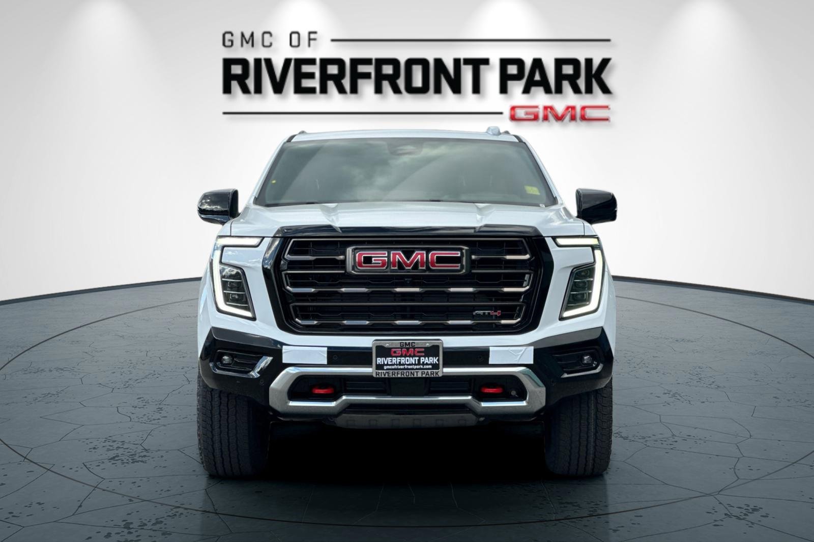 New 2026 GMC Yukon XL AT4 Ultimate w/ LPO, Floor Liner Package image 8