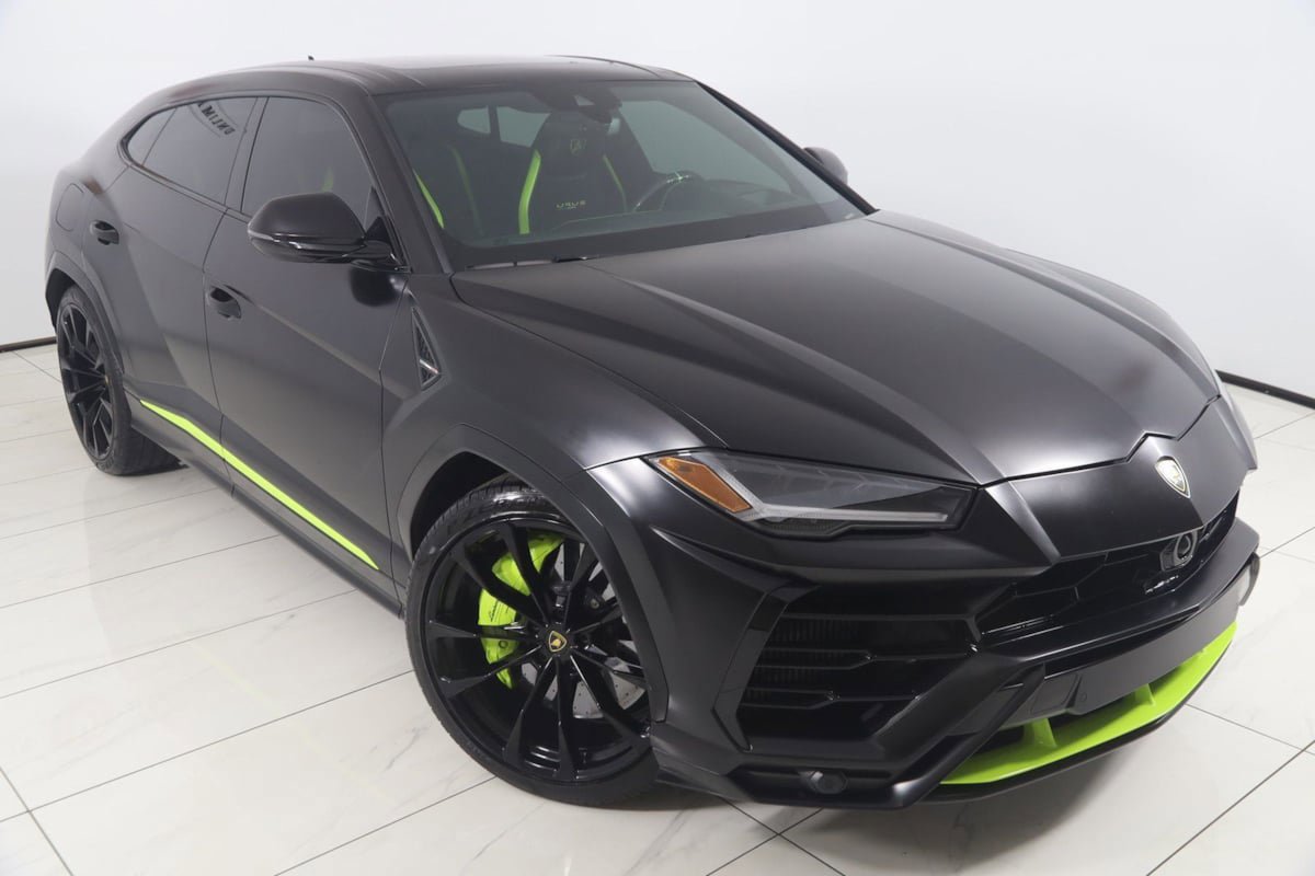 Used 2022 Lamborghini Urus AWD/4WD image 28