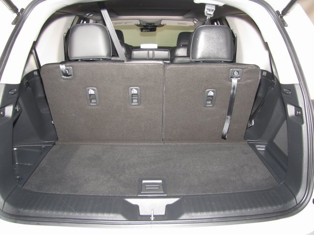 Certified 2024 Honda Pilot Touring image 17