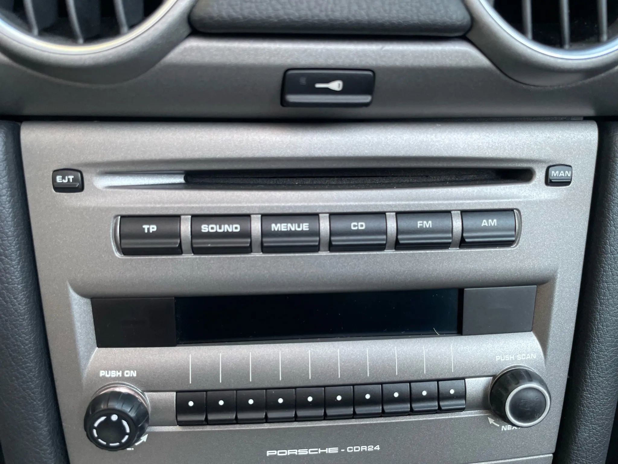 Used 2006 Porsche Boxster image 32