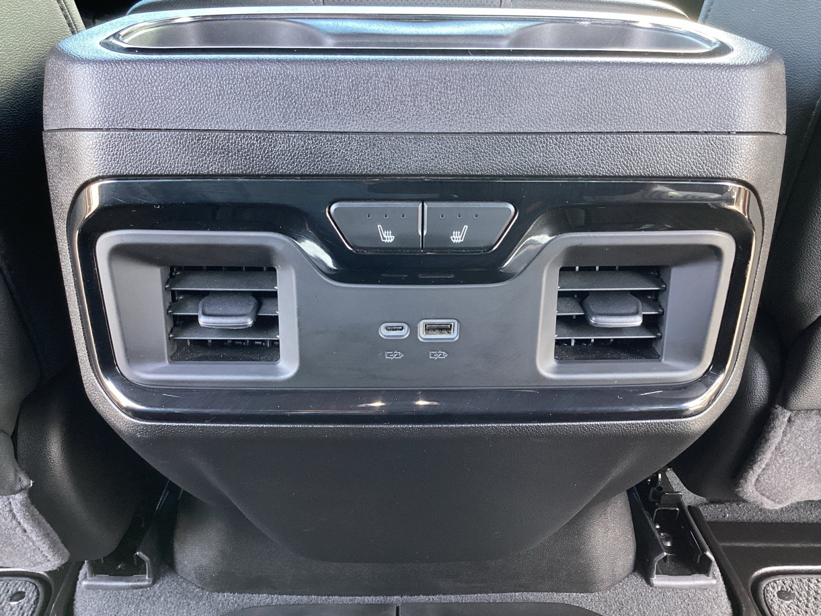Used 2025 GMC Sierra 2500 AT4 w/ AT4 Premium Plus Package AWD/4WD image 31
