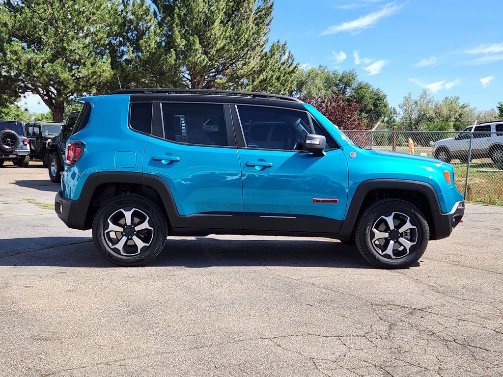 Used 2021 Jeep Renegade Trailhawk w/ Sun & Sound Group AWD/4WD image 2