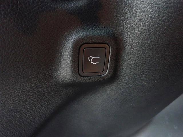 New 2026 Jeep Compass Trailhawk image 9