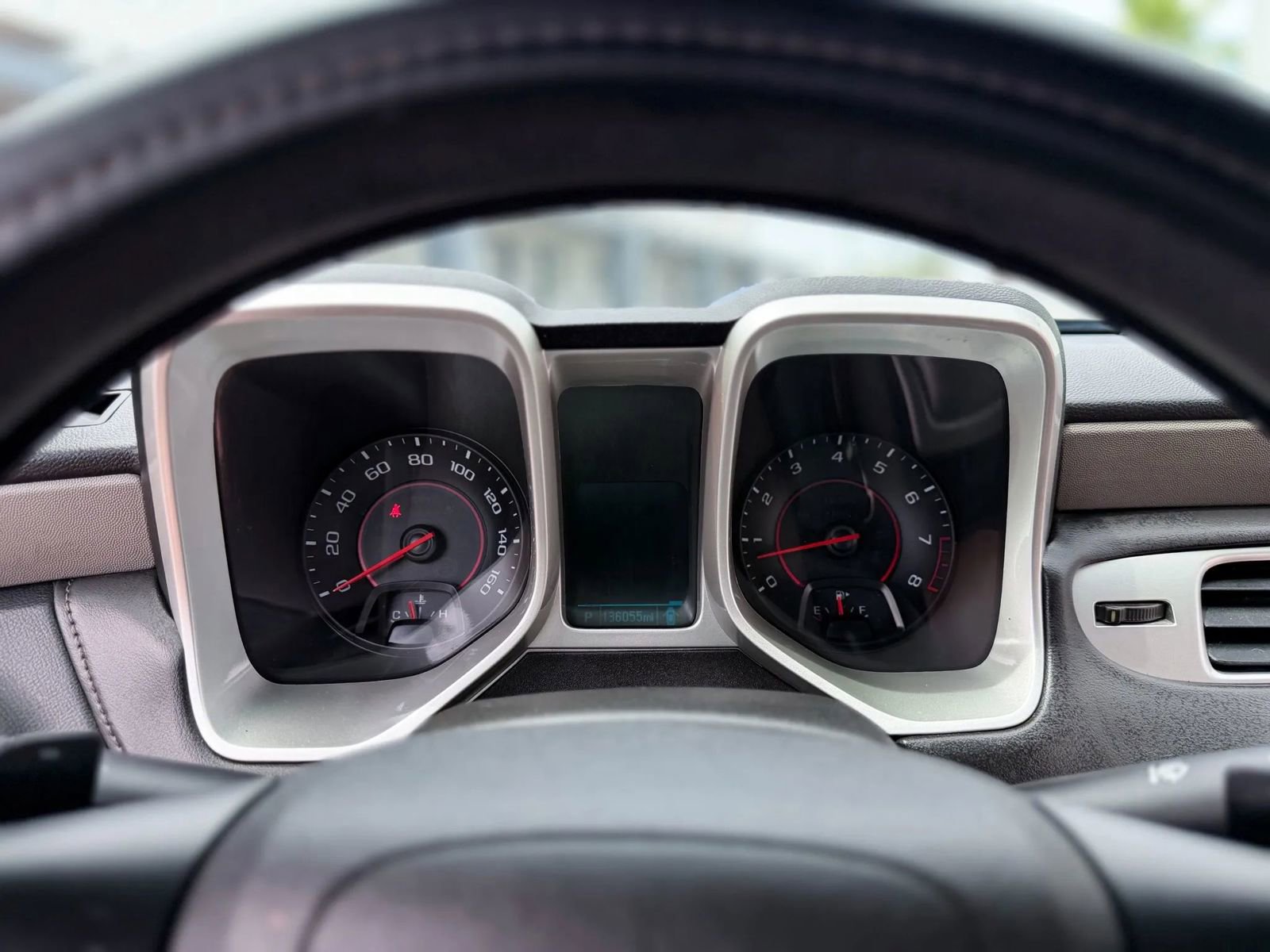 Used 2013 Chevrolet Camaro LS RWD image 13