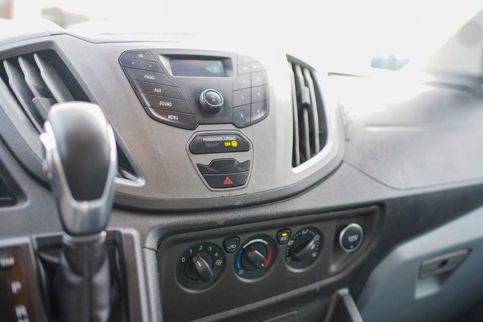 Used 2018 Ford Transit 350 148 Medium Roof image 15