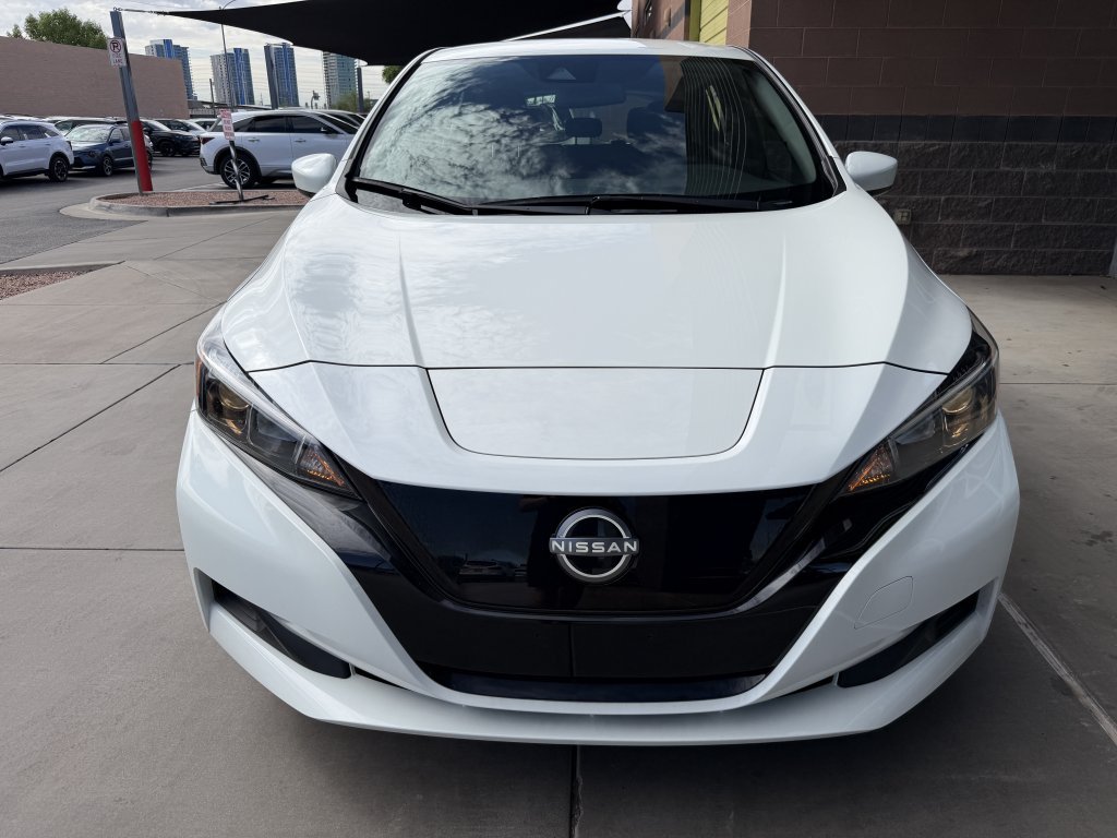 Used 2025 Nissan Leaf S FWD image 10
