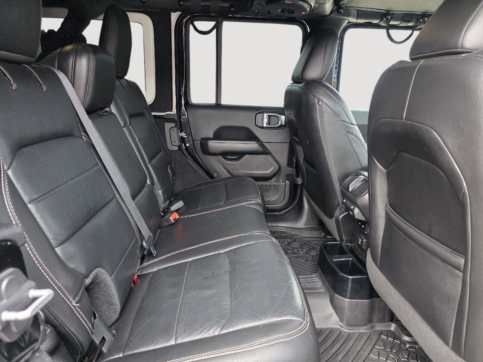 Used 2018 Jeep Wrangler Unlimited Sahara w/ Dual Top Group image 14