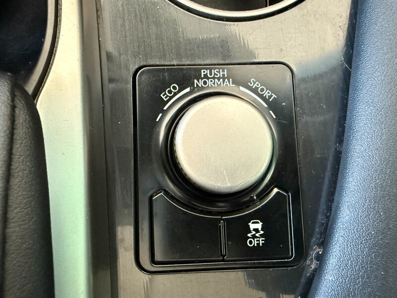 Used 2019 Lexus RX 350 FWD w/ Accessory Package image 37