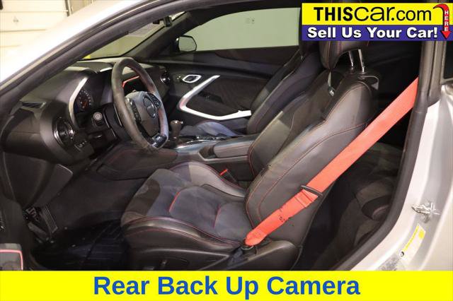Used 2019 Chevrolet Camaro ZL1 RWD image 25