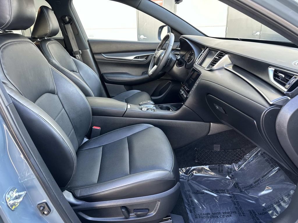 Certified 2025 INFINITI QX55 Luxe w/ Cargo Package image 36