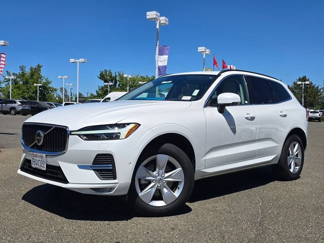 Used 2022 Volvo XC60 B5 Momentum AWD/4WD image 3
