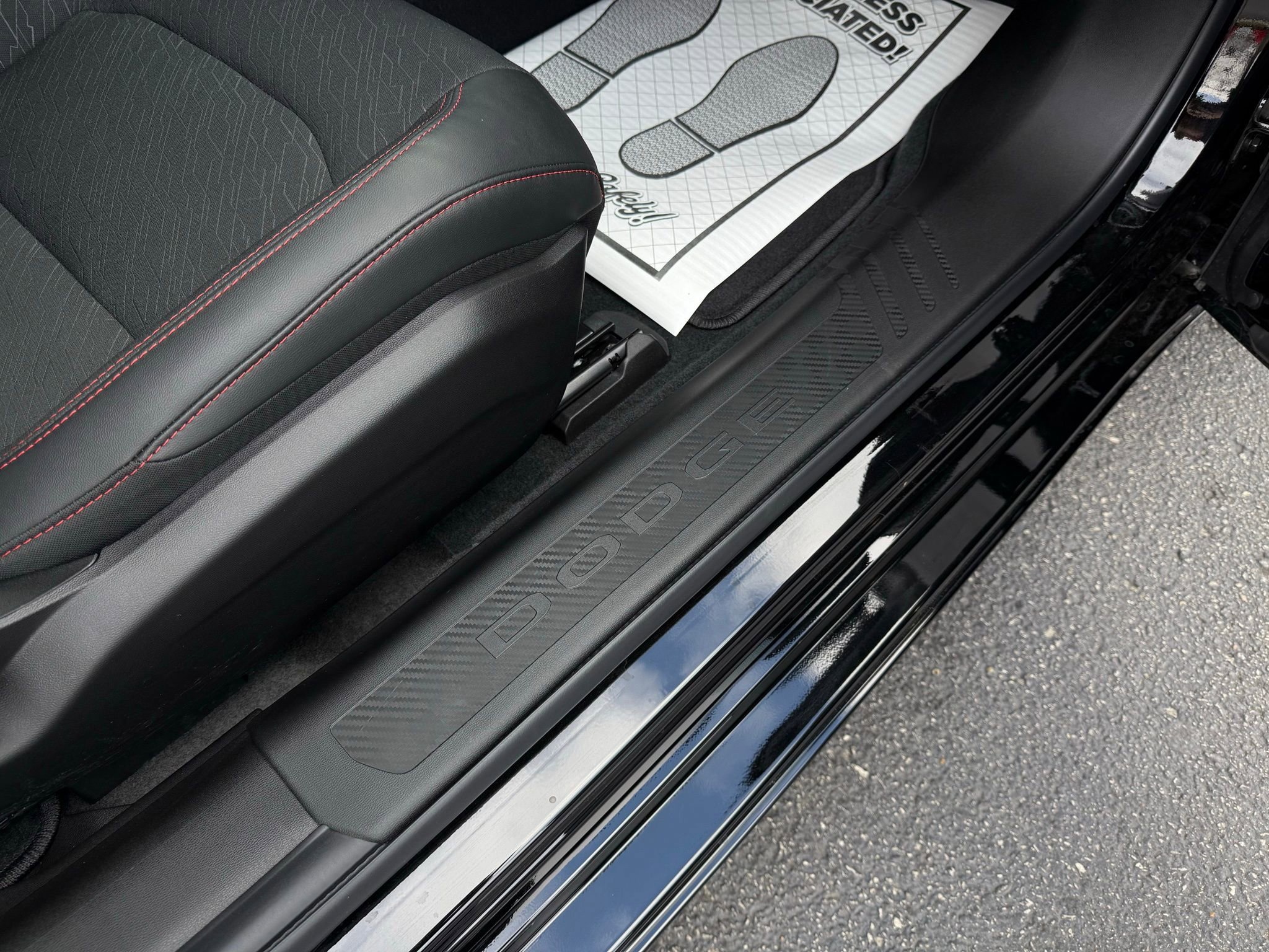 Used 2025 Dodge Charger R/T w/ Quick Order Package 25M R/T image 23